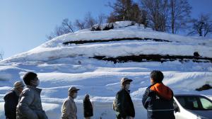 所平の雪庇確認の写真